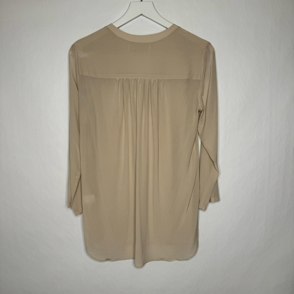 Amanda Uprichard V Neck Blouse Top - Picture 3 of 3